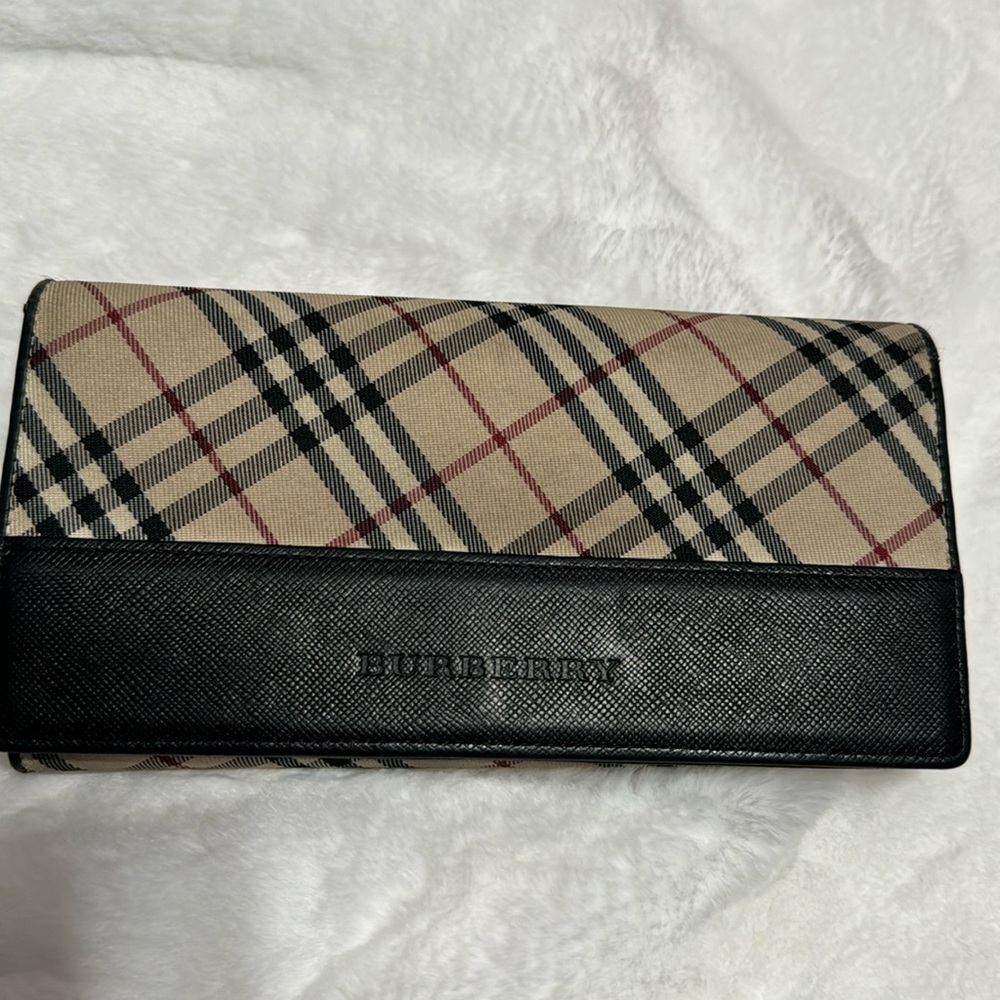 Burberry wallet